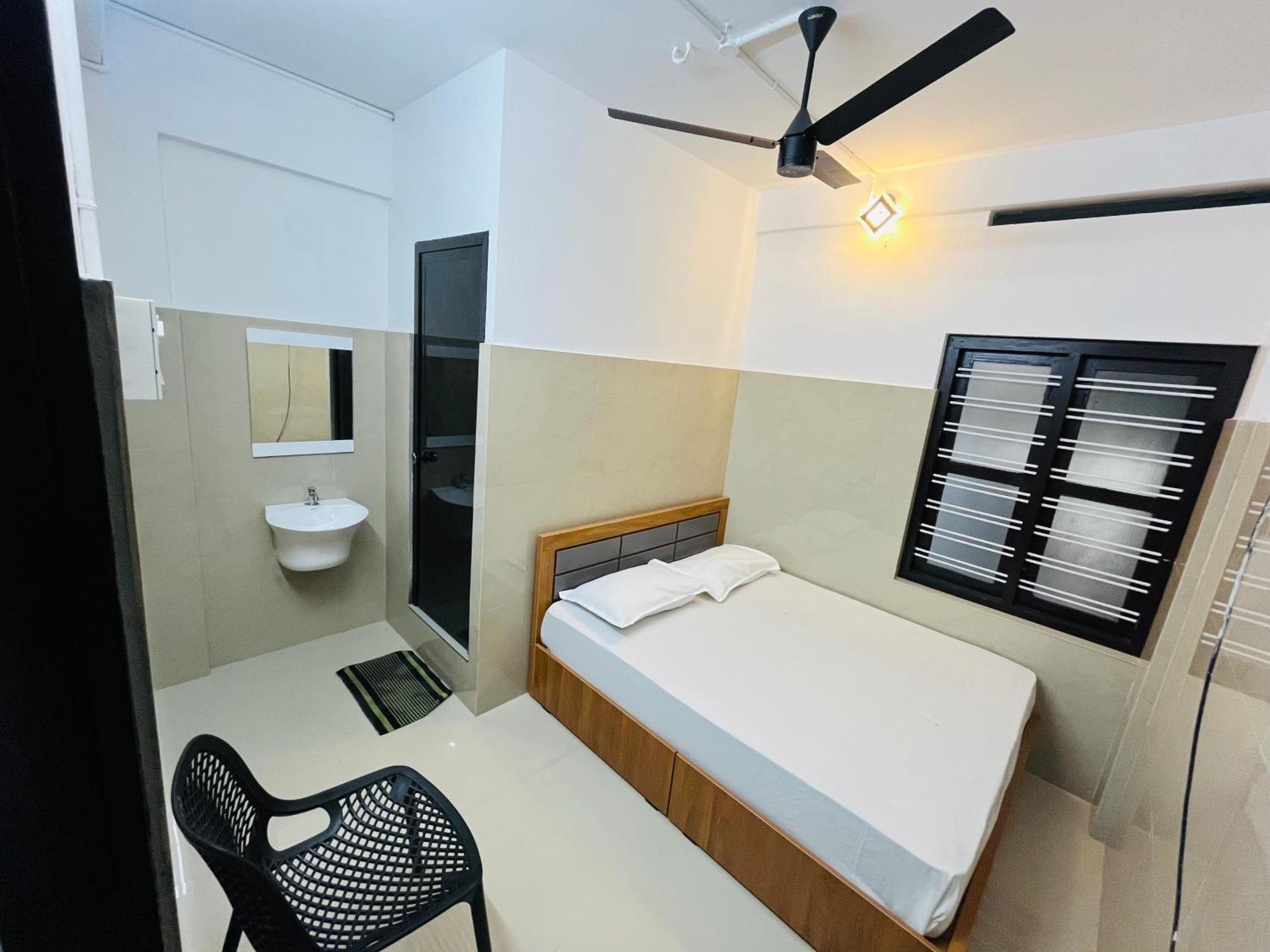 Priya Lodge โคชิโคด ภายนอก รูปภาพ